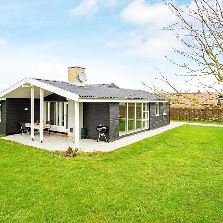 8 Person Holiday Home In Ebeltoft Eksteriør bilde